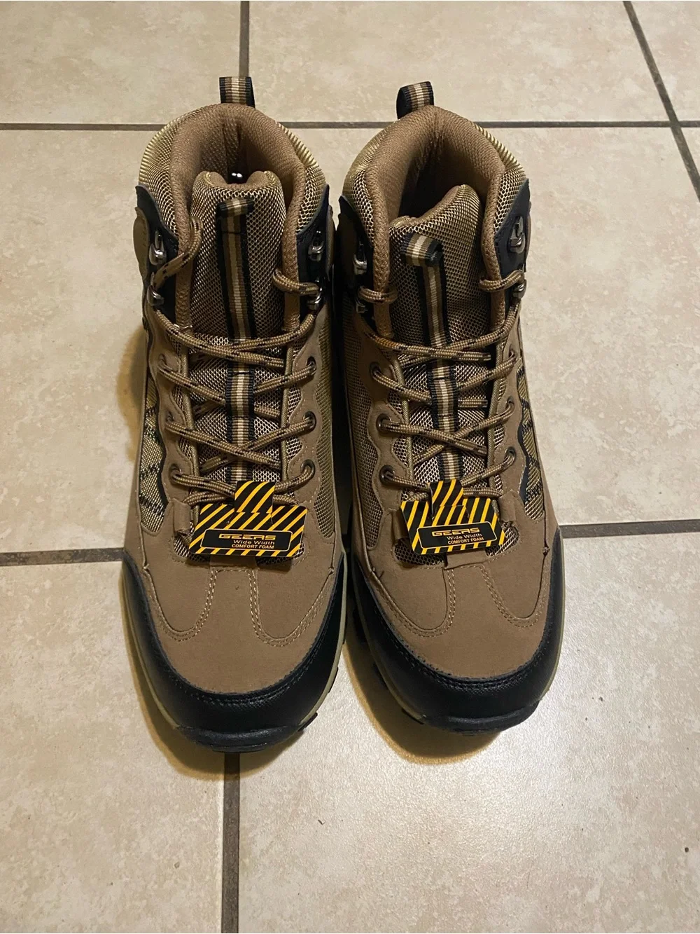 Men's Brown Work-Style Hiking Boots with Black Toe